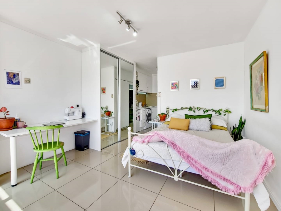 To Let 0 Bedroom Property for Rent in Gardens Western Cape
